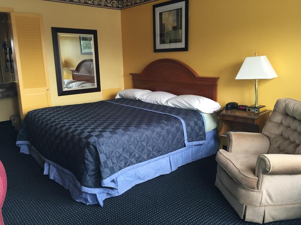 Norwalk Inn חדר תמונה
