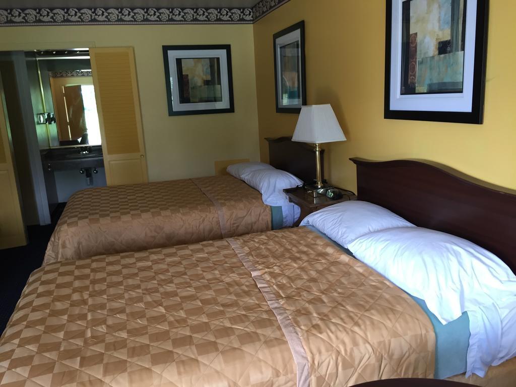 Norwalk Inn חדר תמונה
