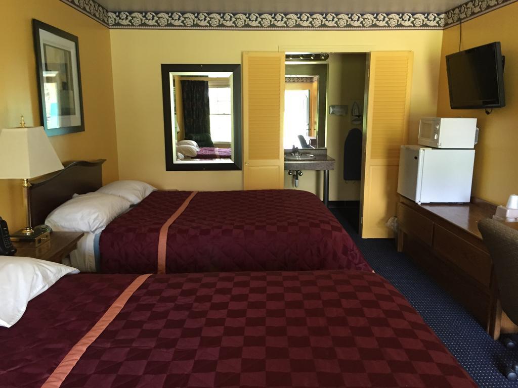 Norwalk Inn חדר תמונה